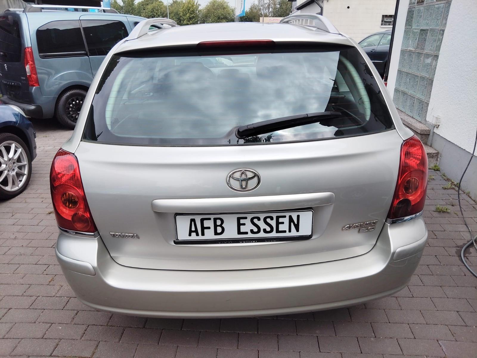 Toyota Avensis 2004 — photo 6