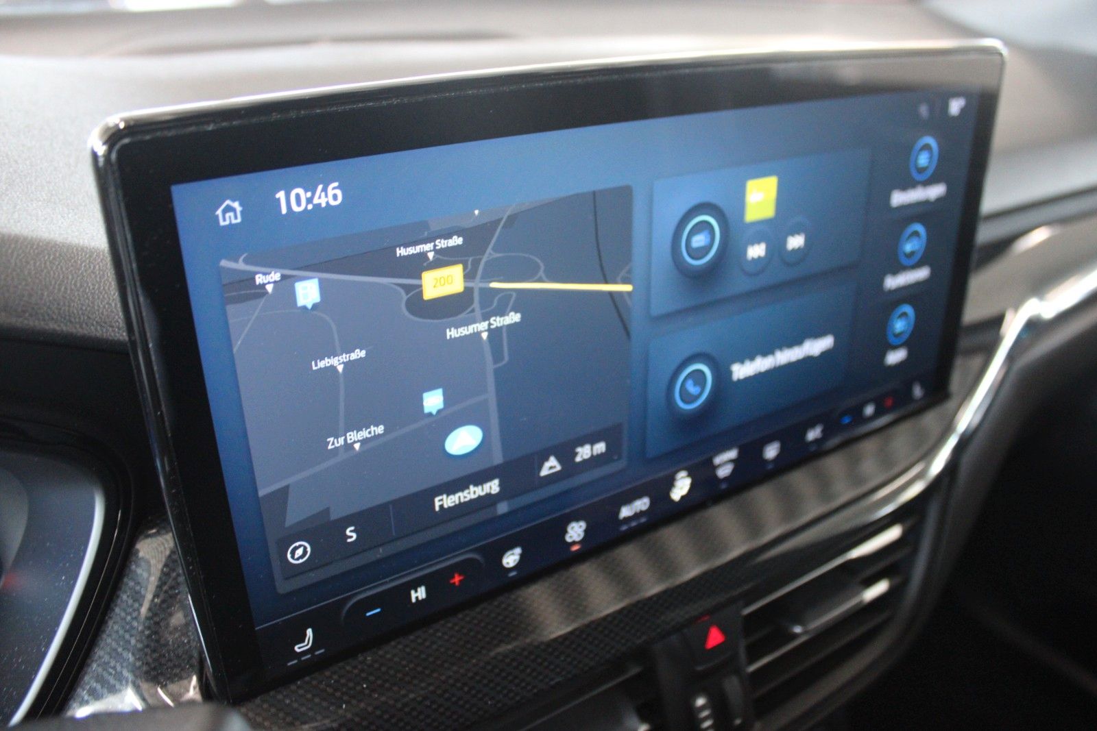 Fahrzeugabbildung Ford Focus ST-Line X AHK M-LED STDHZ B&O ACC WinterP.