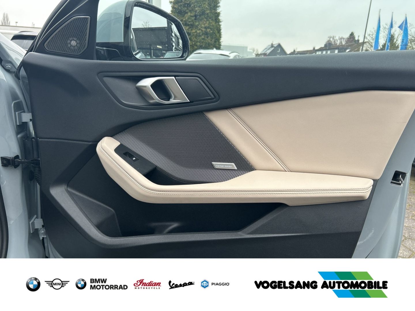 Fahrzeugabbildung BMW 120 iA M Sport Park-Assistent Navi groß Head-Up