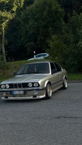 BMW 3er e30 320i M Technik - BMW 320 aus 1984