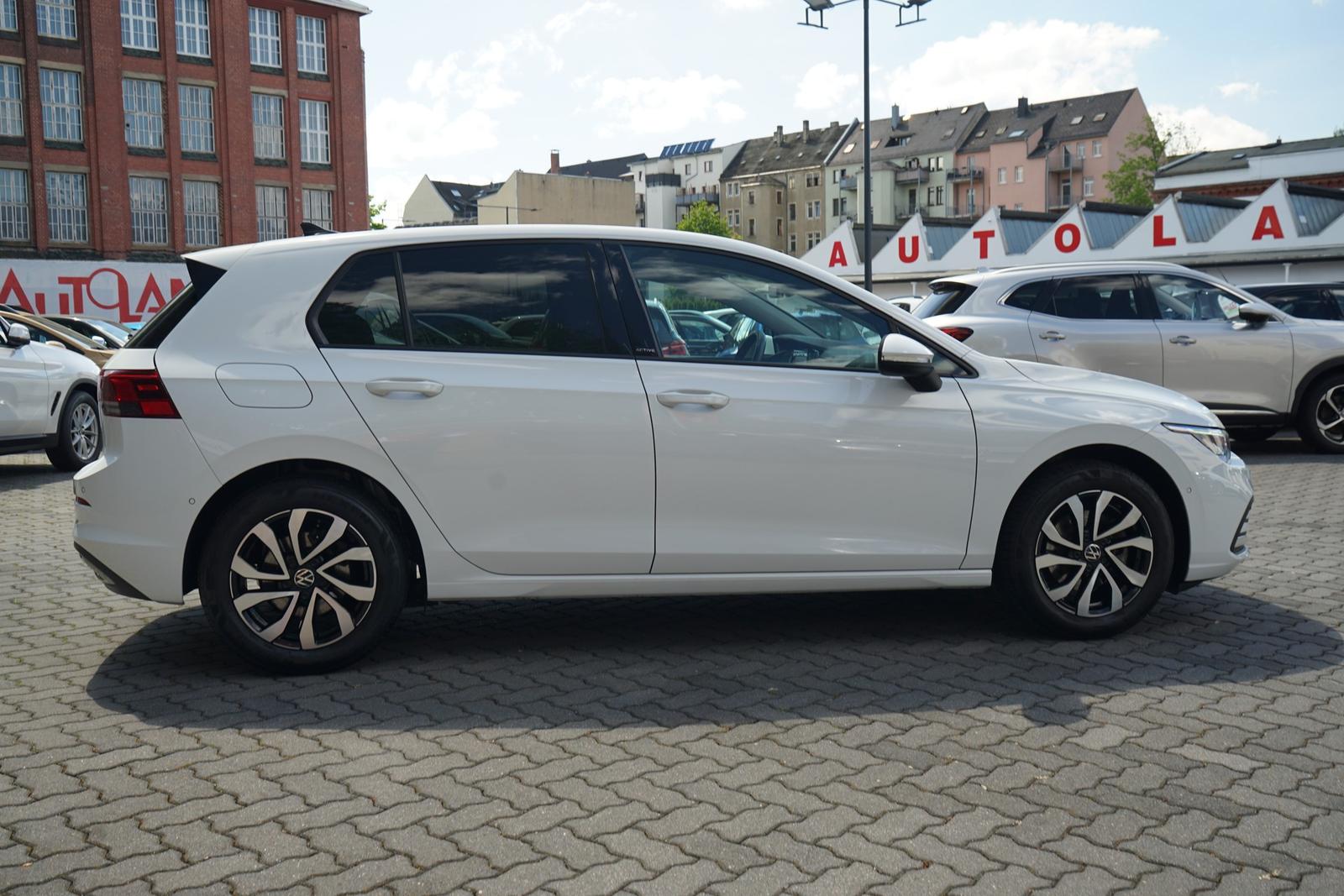 Volkswagen Golf VIII 1.0 Active LED Navi Sitzheizung PDC, миниатюра 7