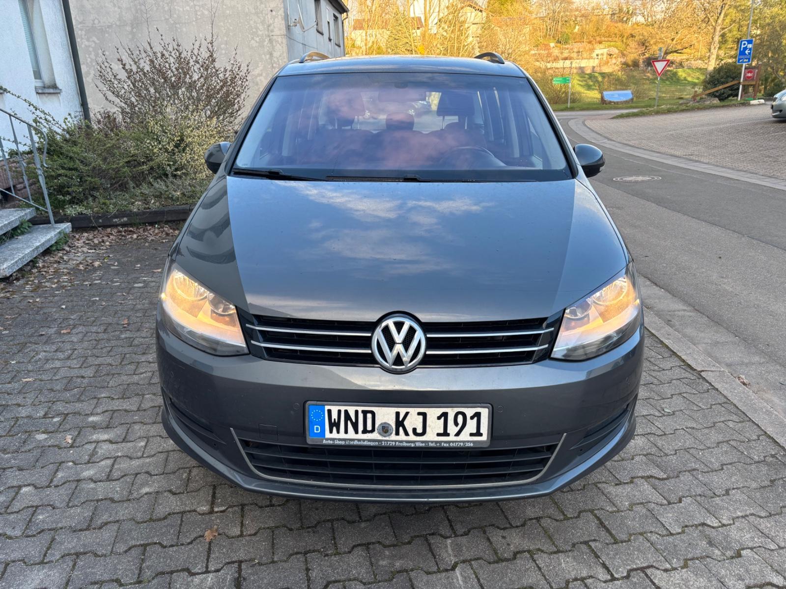 Volkswagen Sharan Comfortline BMT*AUTOMATIK*AHK*SHZ*