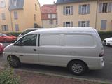 Hyundai H-1 Kastewagen 2.5 Crdi - Hyundai H-1: 2.5