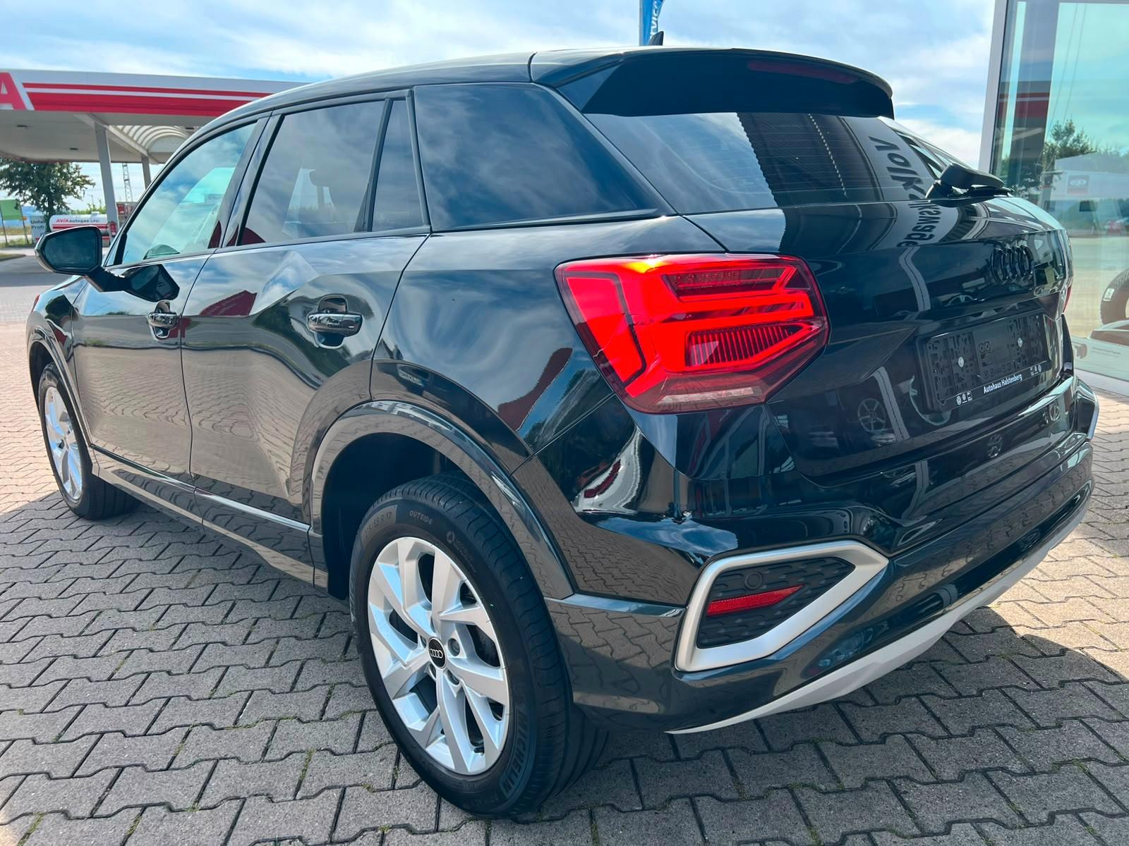 Audi Q2 35 TFSI S-Tronic Adv. MATRIX VC RFK ACC KESSY
