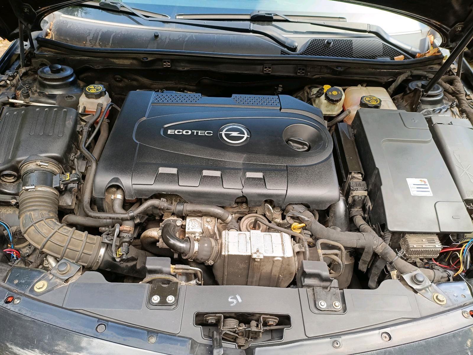 Opel Insignia 2012 — photo 6