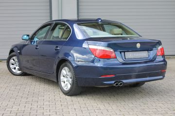 BMW 523 - 7
