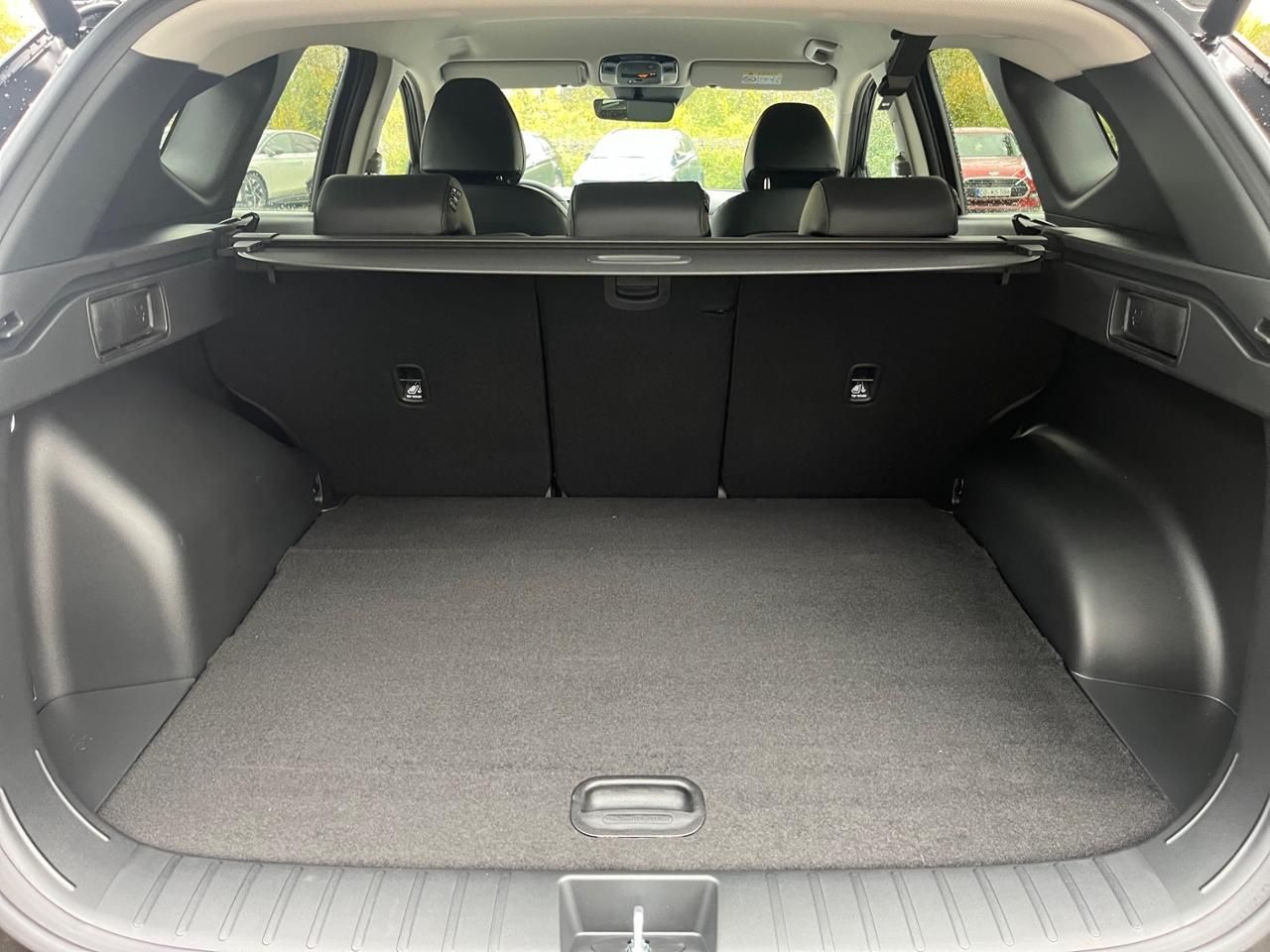 Fahrzeugabbildung Hyundai TUCSON Trend LED-Paket SHZ*LHZ*NAVI*KAMERA*