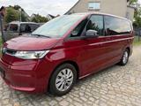 Volkswagen T7 Multivan Life lang,Standh,Pano,AHK, 5 J Garn. - Volkswagen T7 Multivan