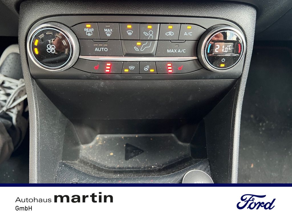 Fahrzeugabbildung Ford Fiesta 1.0 ST-Line SYNC LED B&O NAVI SHZ PDC