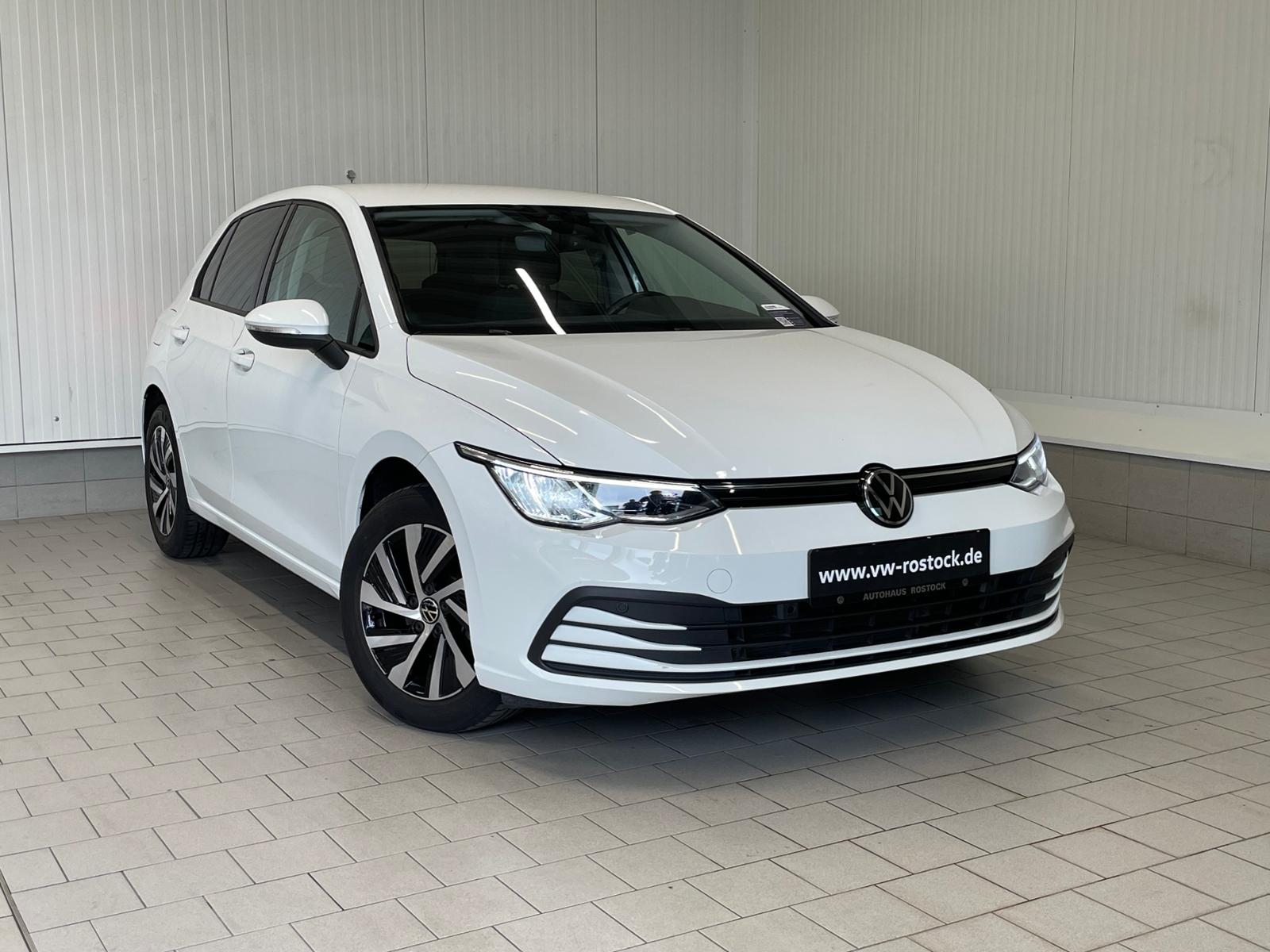 Volkswagen Golf VIII Life 1.0 eTSI DSG NAVI ACC SHZ, миниатюра 8
