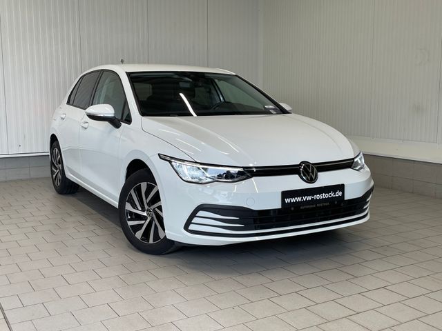 Golf VIII Life 1.0 eTSI DSG NAVI ACC SHZ