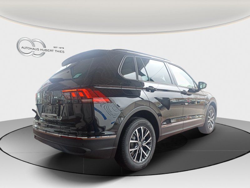 Fahrzeugabbildung Volkswagen Tiguan 1.5 TSI Life DSG ASSISTENTEN+NAVI+LED+PDC