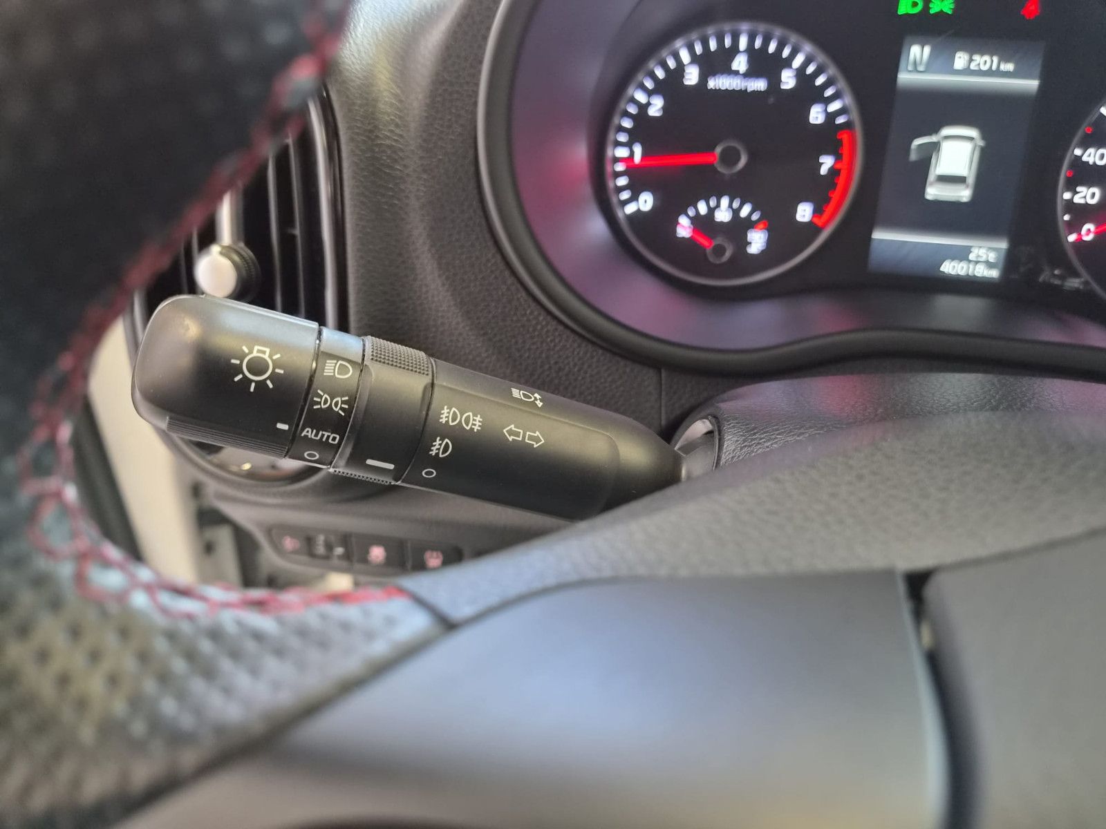Fahrzeugabbildung Kia Picanto GT-Line / 1. Hand / KAMERA / LEDER