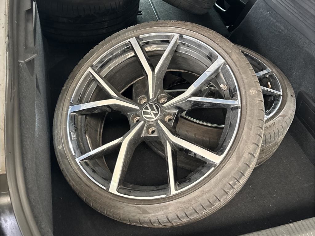 Arteon R 2.0TSI 4Motion Pano/H&K/AHK/DCC/360°CAM