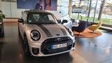 MINI Cooper C JCW Trim - Werksangehörigen Fahrzeug - MINI Cooper C mit Schiebedach
