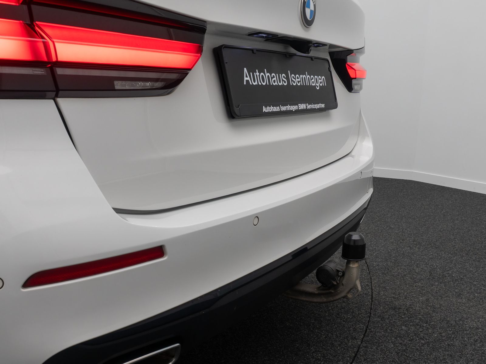 Fahrzeugabbildung BMW 520d Alarm AHK CockpitPlus Stop&go Kamera DAB