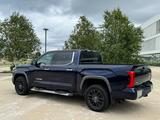 Toyota Tundra 4x4 Limited Crewcab - Toyota Tundra mit Benzin-Antrieb: Geländewagen