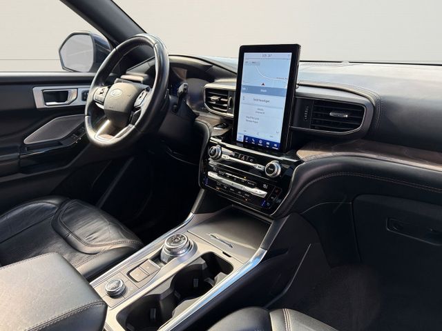 Ford Explorer Platinum Plug-in-Hybrid 4x4 7-Sitzer