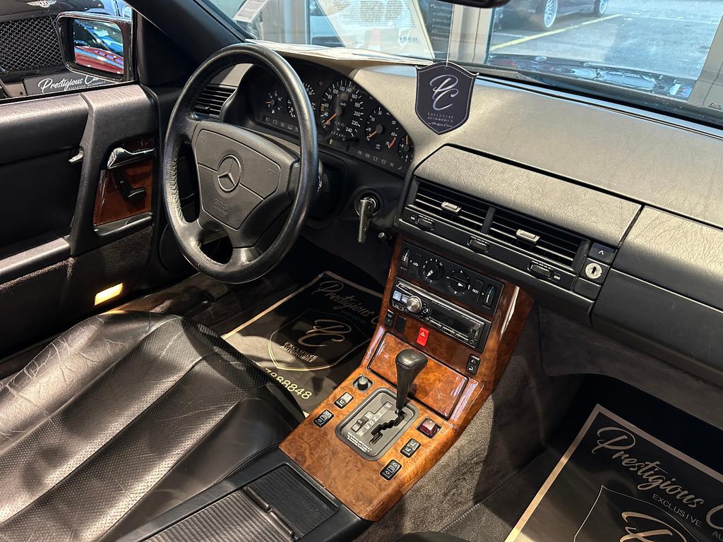 Mercedes-Benz SL 300