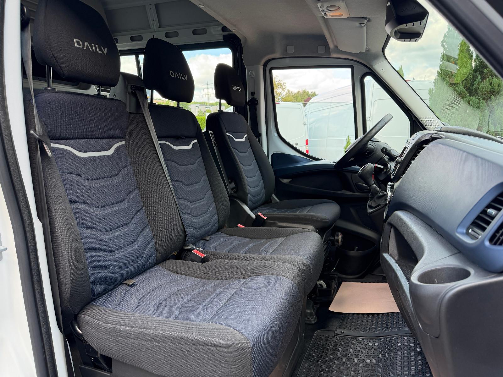 Iveco Daily 3,0L Diesel 35S18 Kasten Mixto *AHK3,5t*