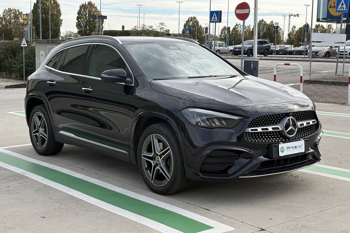 Mercedes-Benz MERCEDES GLA 250 e hybrid EQ AMG Line Advanced P imagem 3
