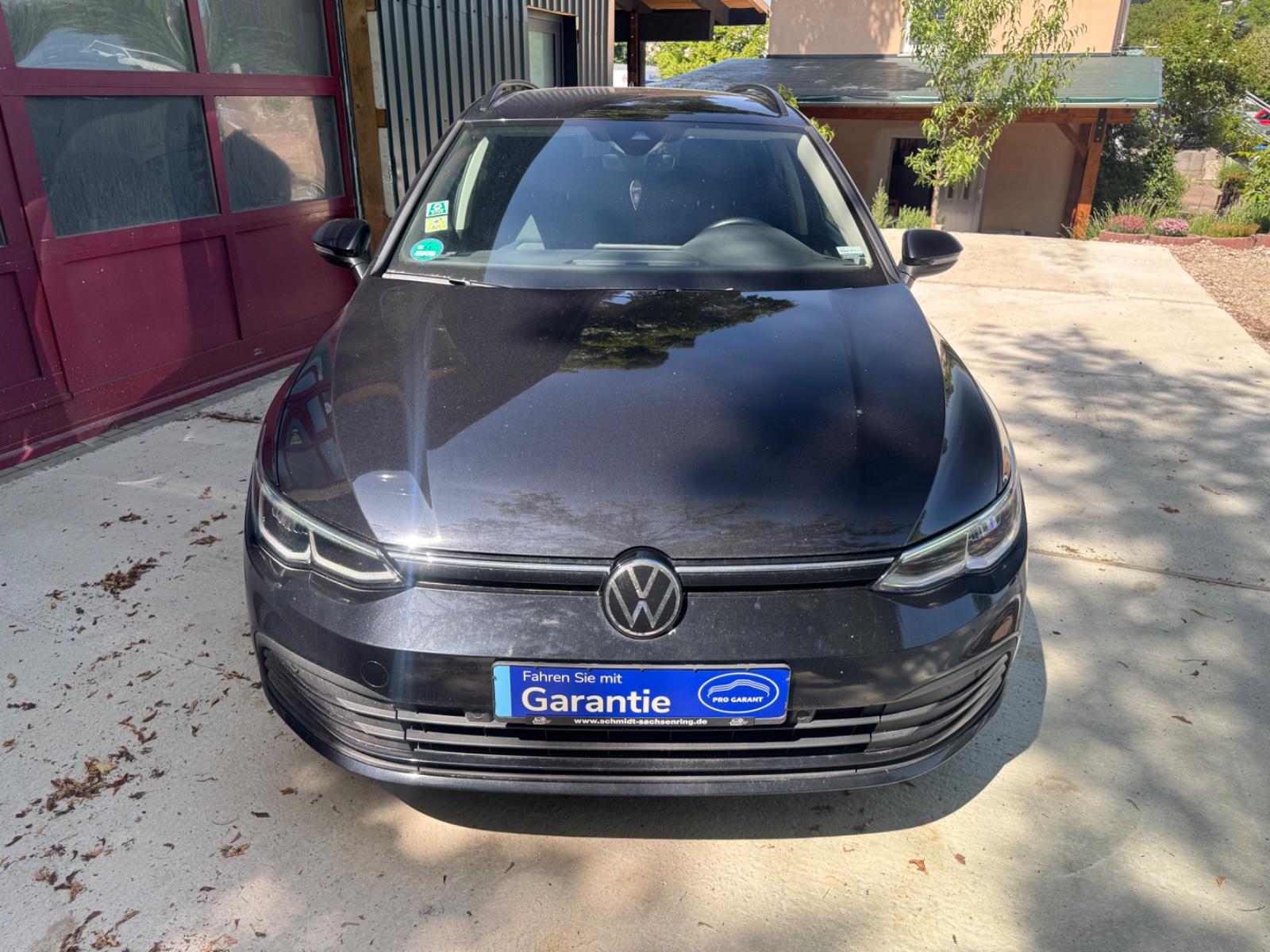 Volkswagen Golf VIII Variant Life*LED*Navi*SHZ*AppleCarPlay