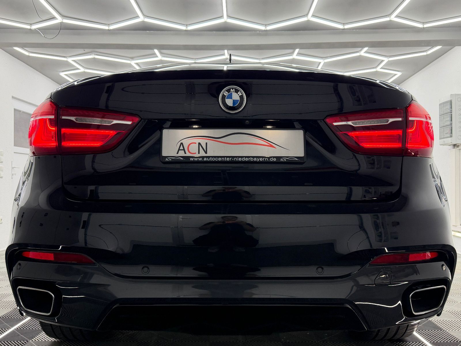 Fahrzeugabbildung BMW X6 xDrive 30 d M SPORT/LED/ACC/H&K/AHK/eGSD