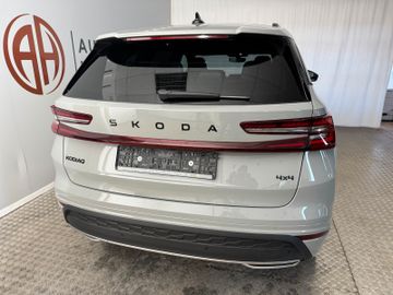 Skoda Kodiaq 2.0 TDI 4x4 Sportline Pano AHK 7-Sitze