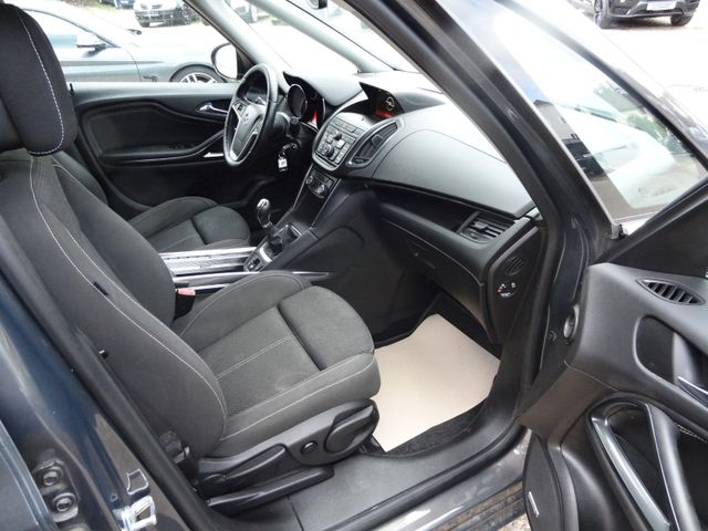 Fahrzeugabbildung Opel Zafira C Tourer Business Innovation/AHK/Klima/