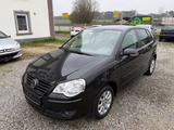 Volkswagen Polo United TÜV NEU*AHK*KLIMA*VOLL SCHECKHEF - Volkswagen Polo United mit Diesel-Antrieb