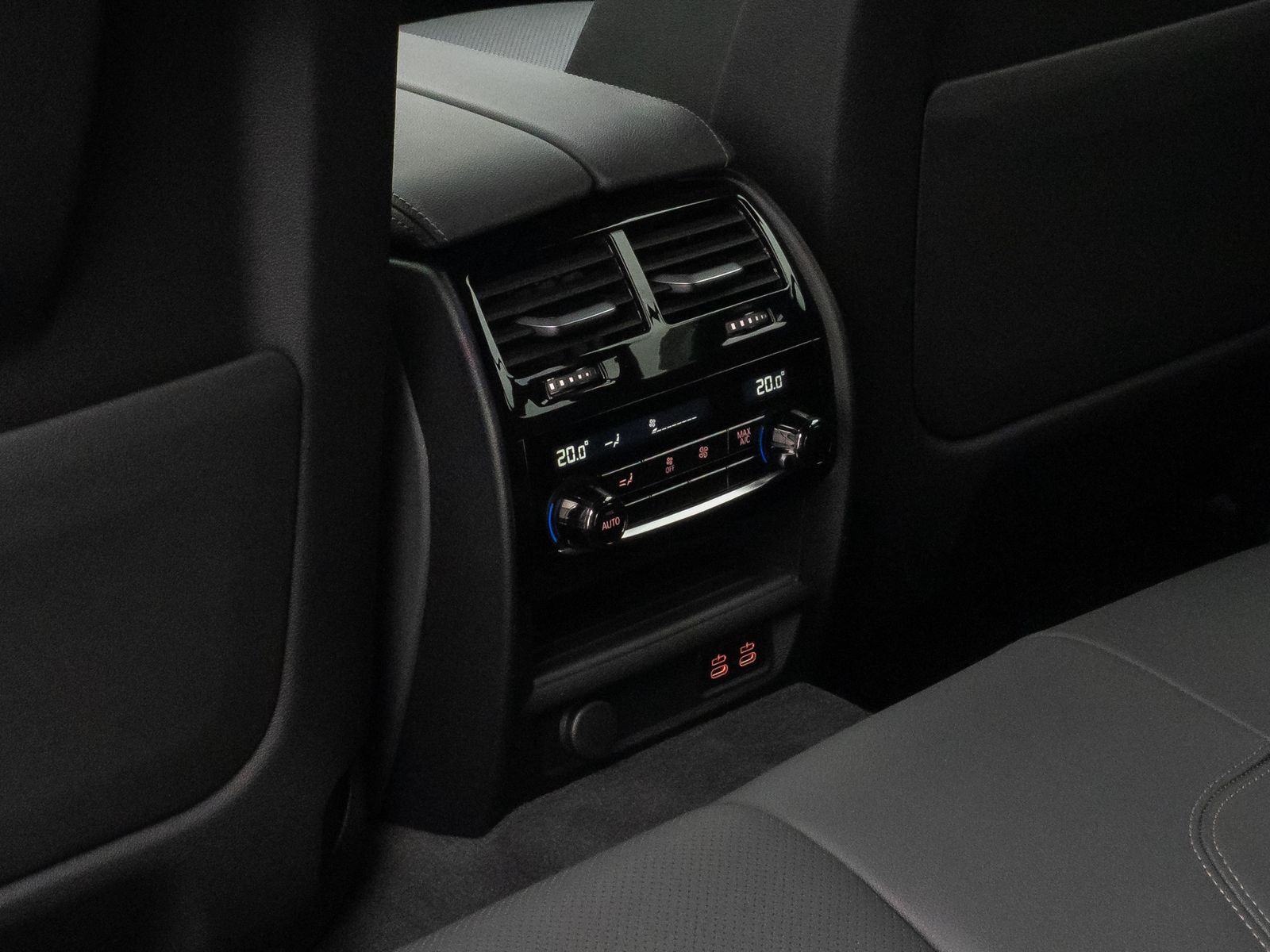 Fahrzeugabbildung BMW 520d M Sport Pro Kamera HUD DAB H/K 4xKlima 19"