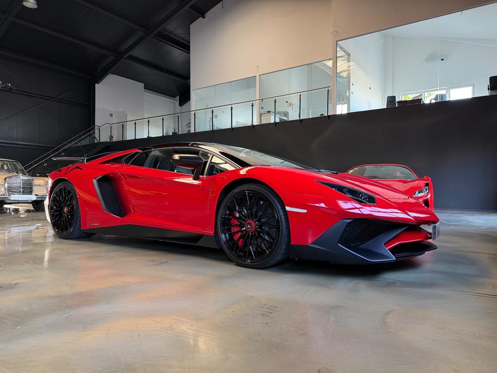 Lamborghini Aventador