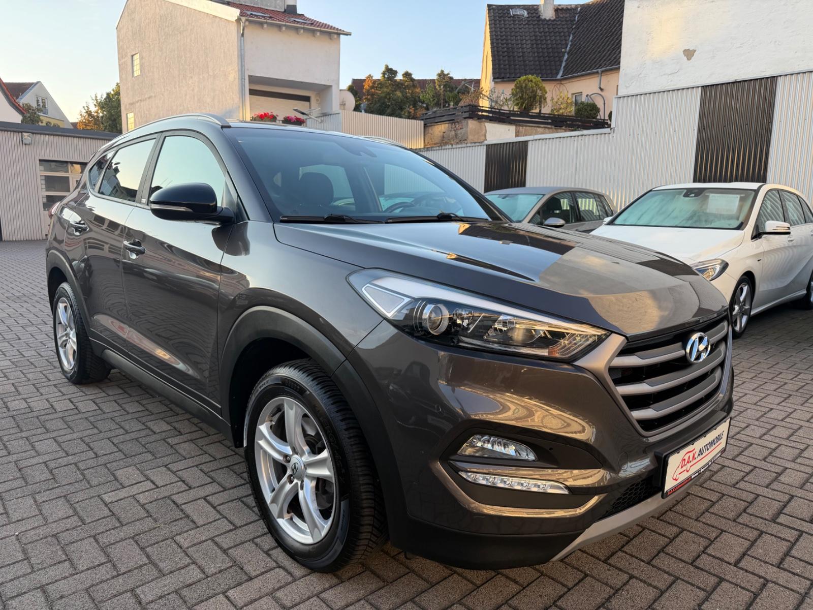 Hyundai Tucson Passion 2WD 2.Hand+Kamera+Allwetterr.+Nav