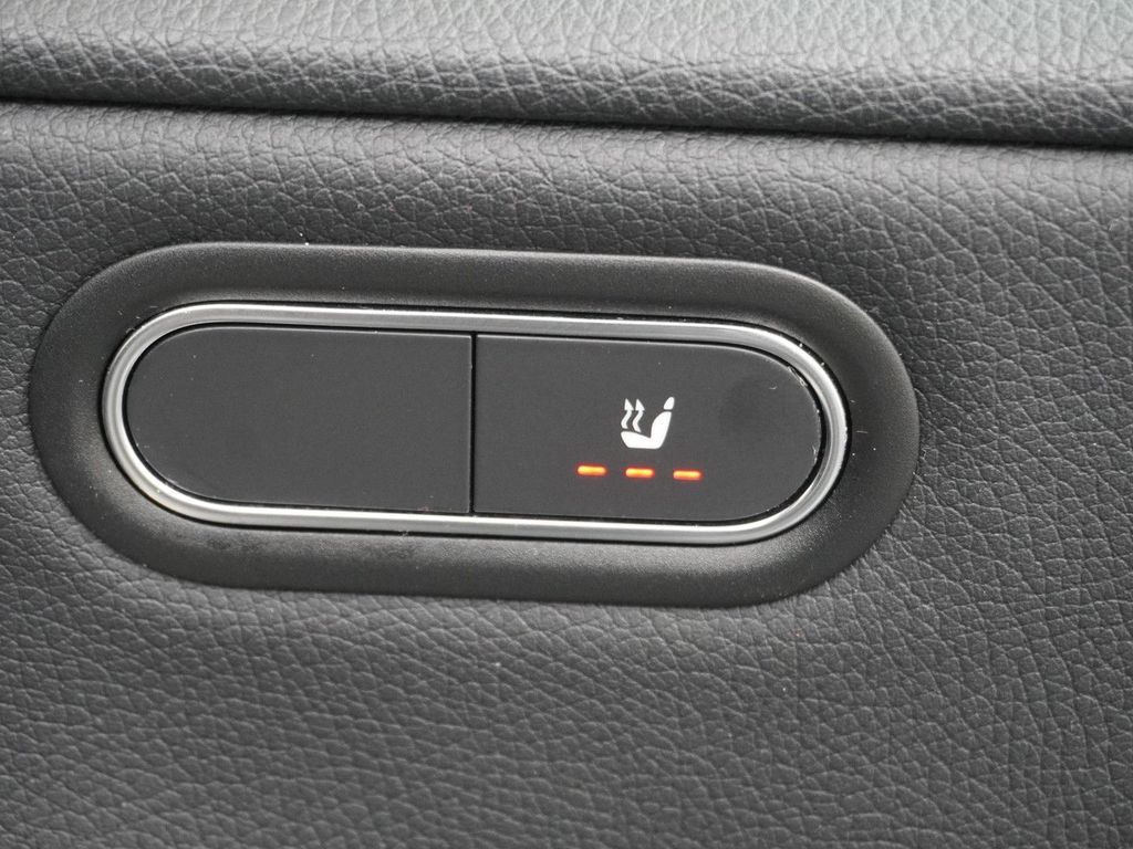 Mercedes-Benz A 160 Business Solution Plus | AHK Wegklapbaar |