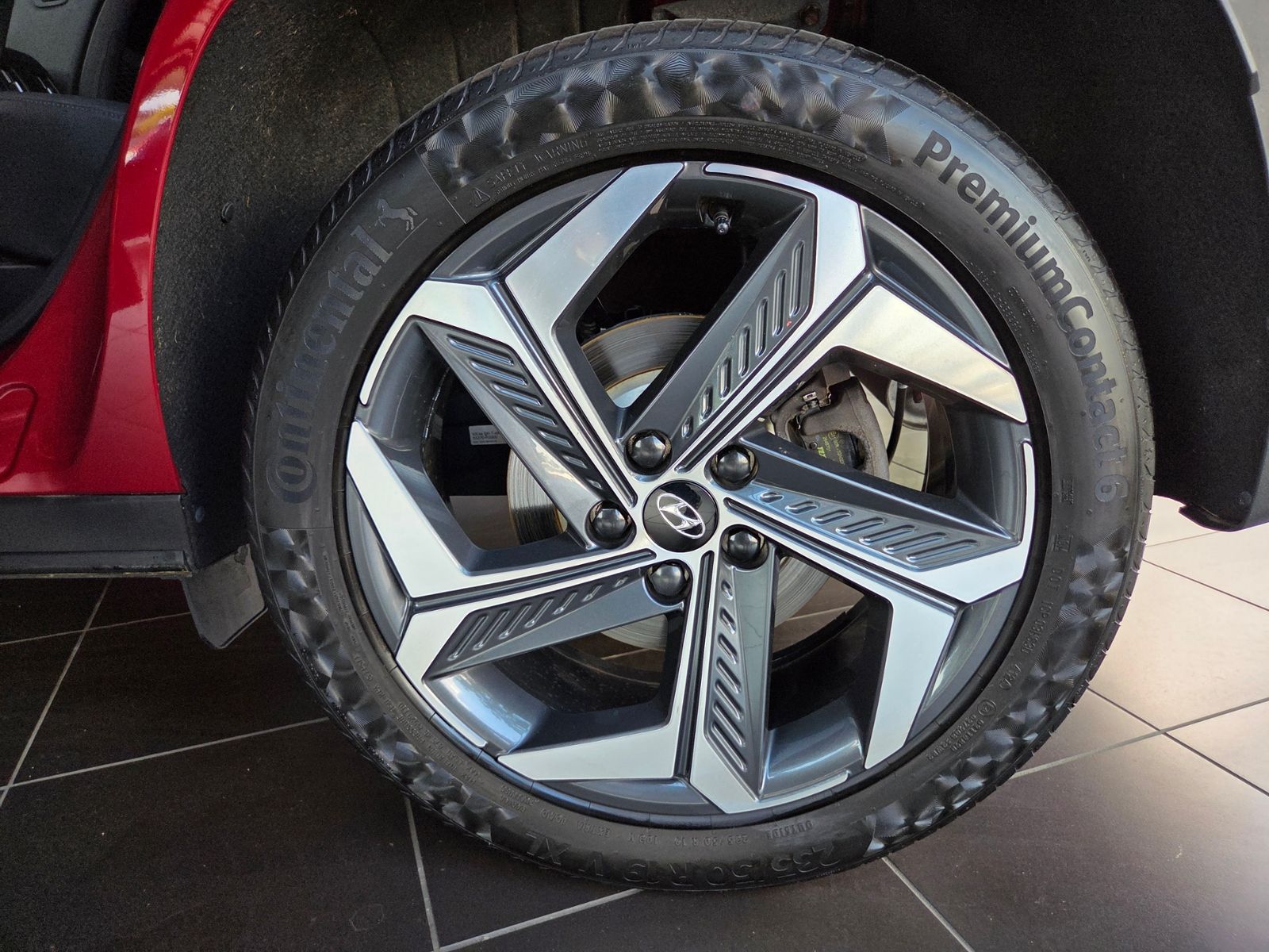 Fahrzeugabbildung Hyundai TUCSON Prime Hybrid HEV 4WD 360° LED LEDER 19"