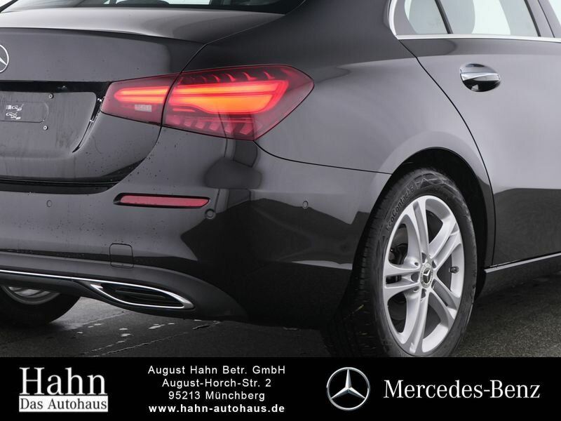 Fahrzeugabbildung Mercedes-Benz A 180 Limo PROGRESSIVE/LED/KAMERA/WINTER/AMBI/..
