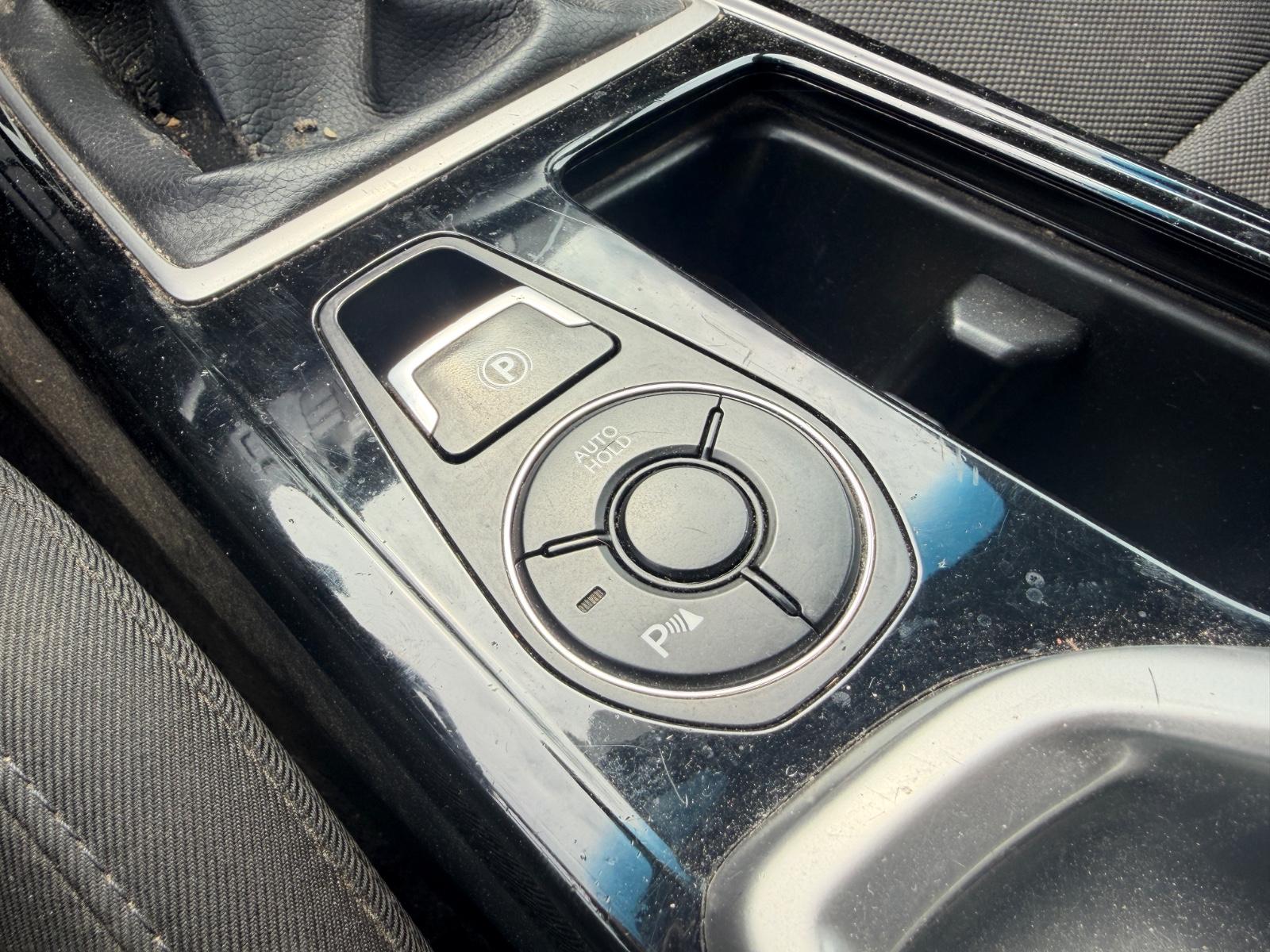 Hyundai i40 2013 — photo 20