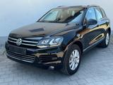 Volkswagen Touareg V6 3.0 TDI BMT~AHK~NAVI~BI-XENON~EL.HECK - Volkswagen Touareg: 3.6