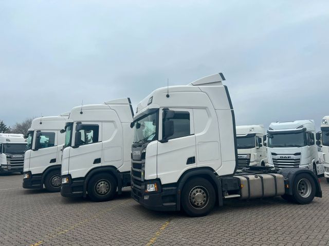 Fahrzeugabbildung Scania 2 Stück R 450