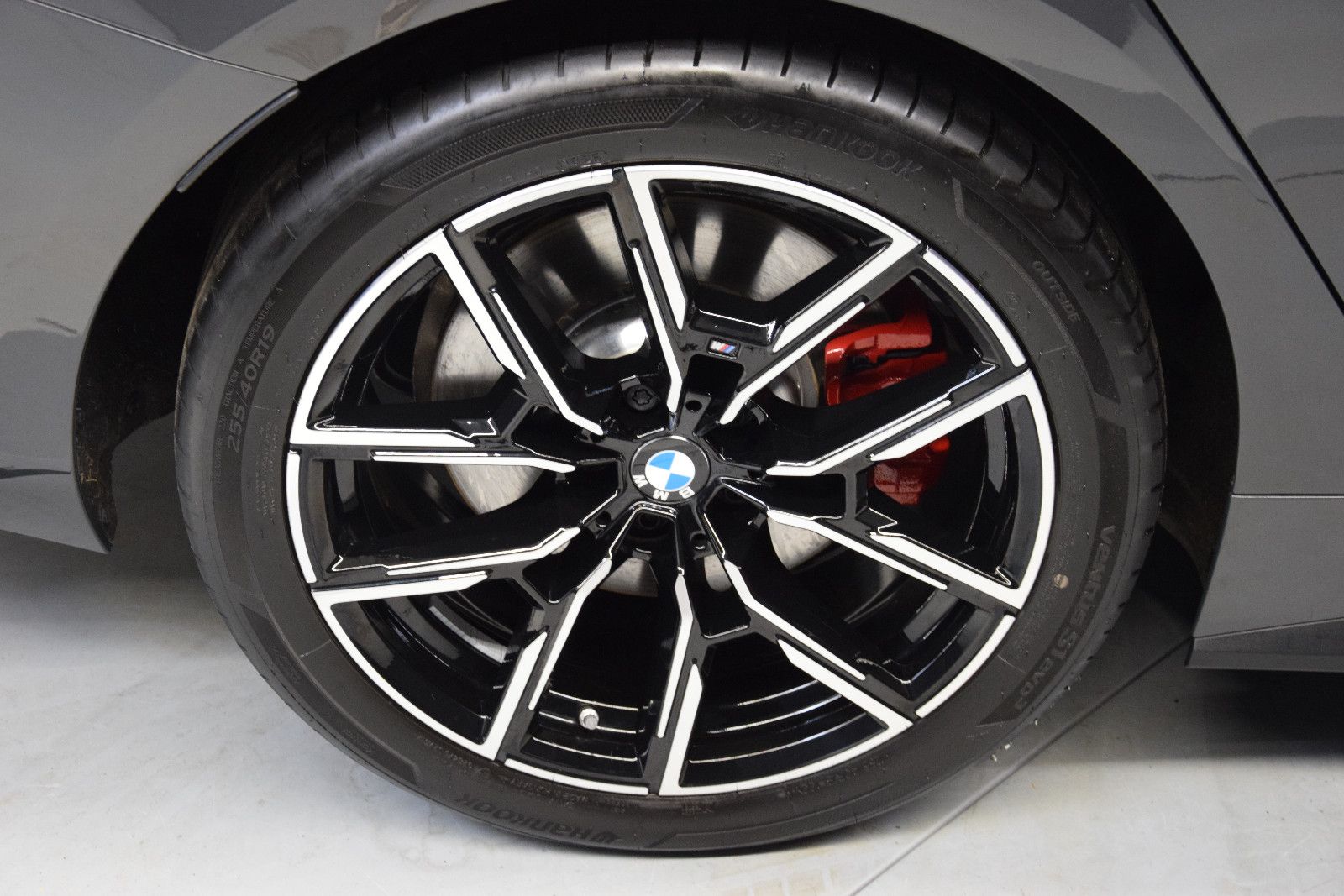 Fahrzeugabbildung BMW 420d Gran Coupé xDrive M sport HuD H&k ACC 360°