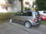 Volkswagen VW TOURAN UNITED 2.0 TDI 140 PS  MIT NEU T... - Volkswagen Touran mit Diesel-Antrieb: 140 Ps