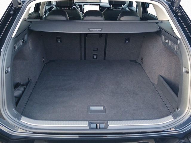 Passat Variant 2.0 TDI DSG ELEGANCE IQ.LIGHT+AHK