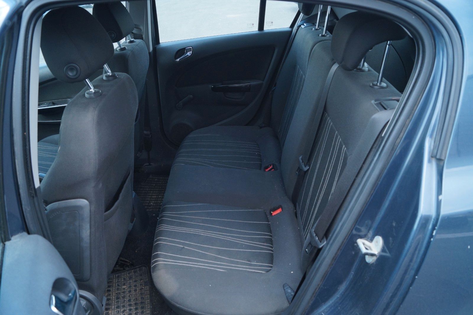 Fahrzeugabbildung Opel Corsa 1.2 Twinp. ecoFLEX Edition "111 Jahre" E