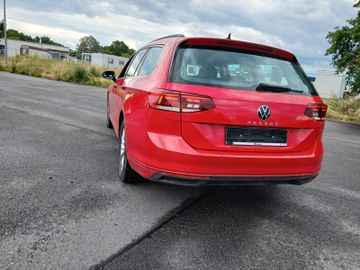 Volkswagen Passat Variant - 4