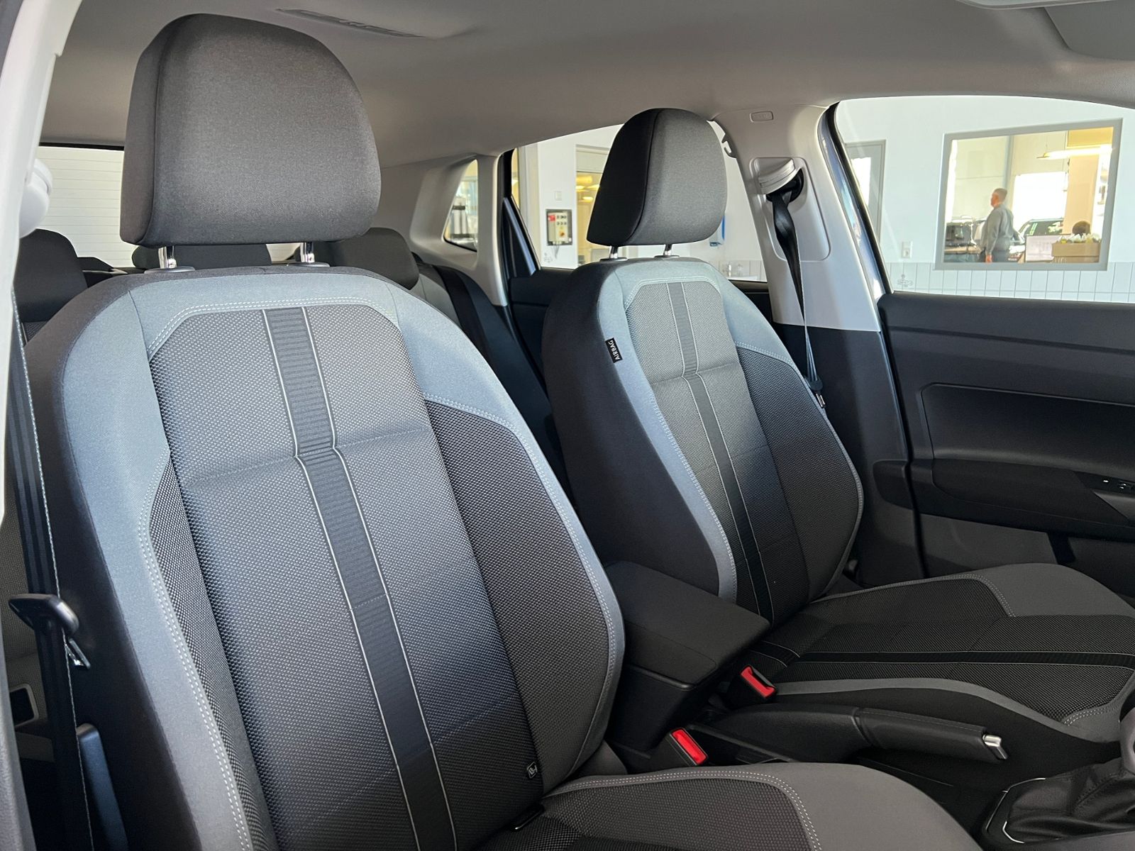 Fahrzeugabbildung Volkswagen Polo Style 1.0 TSI DSG *IQ.Drive,Navi,ACC*
