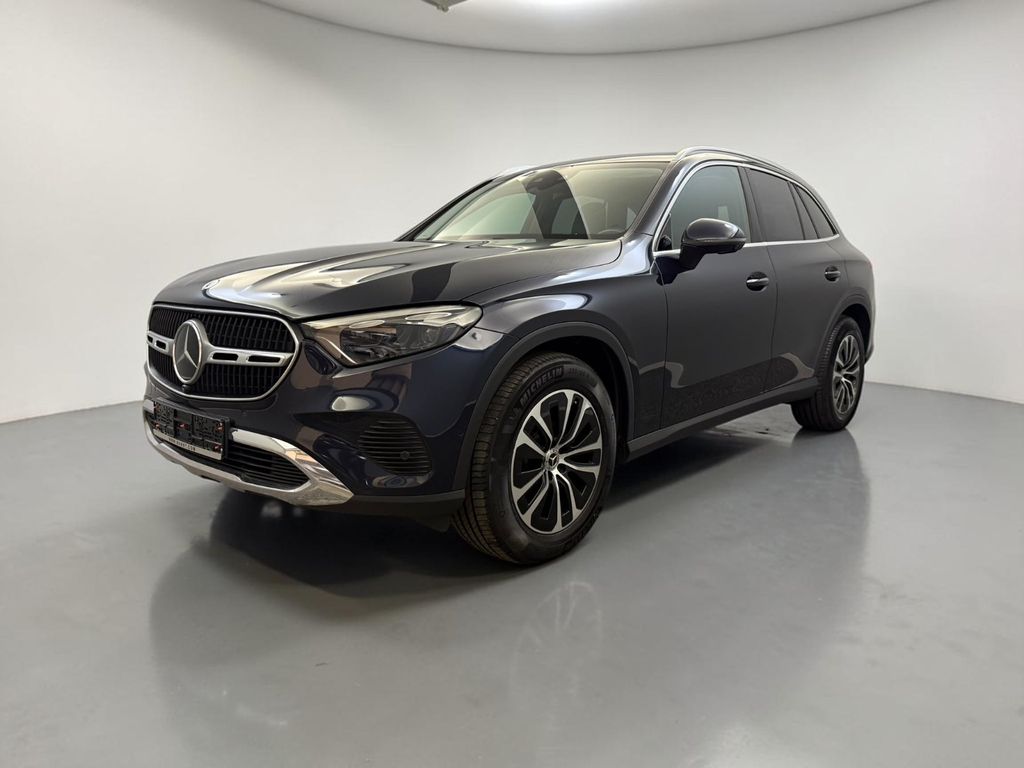Image of Mercedes-Benz GLC 200