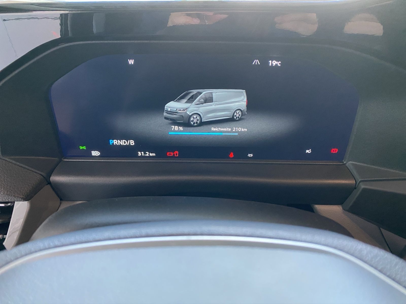 e-Caravelle Style BEV 1-Gang Radst. 3100 mm