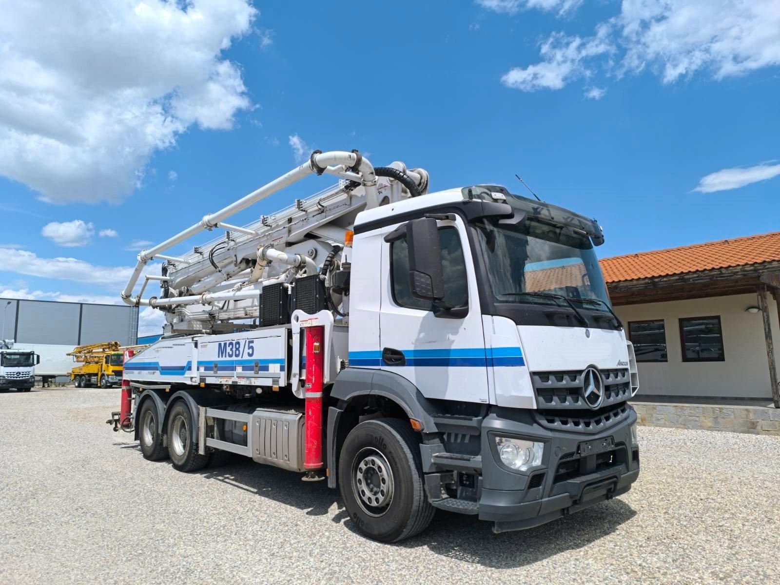 Mercedes-Benz AROCS 2840 SCHWING S38SX-5
