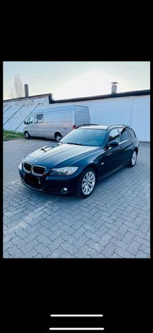 BMW 320.Diesel e91 Touring Panorama, Autom...