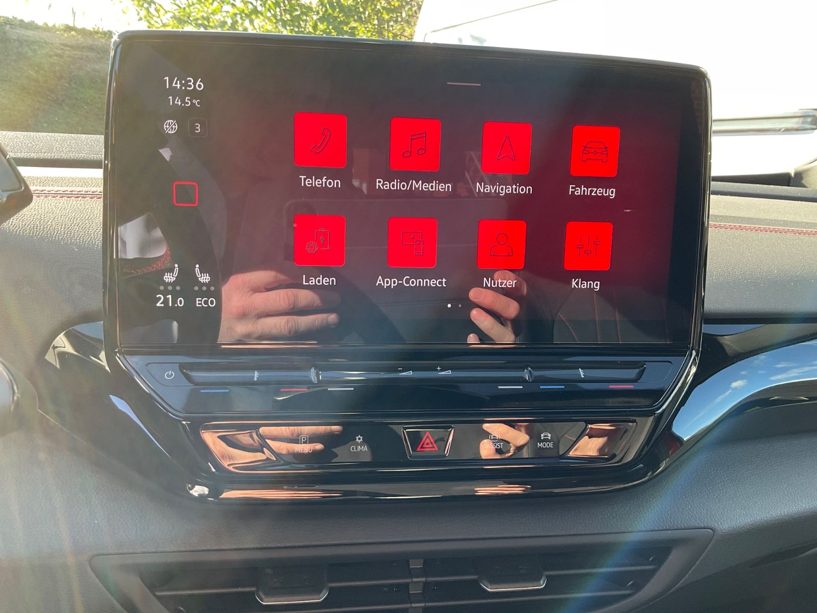 Fahrzeugabbildung Volkswagen ID.4 GTX 82 kWh 4M,Panorama,AHK,Navi,Kamera